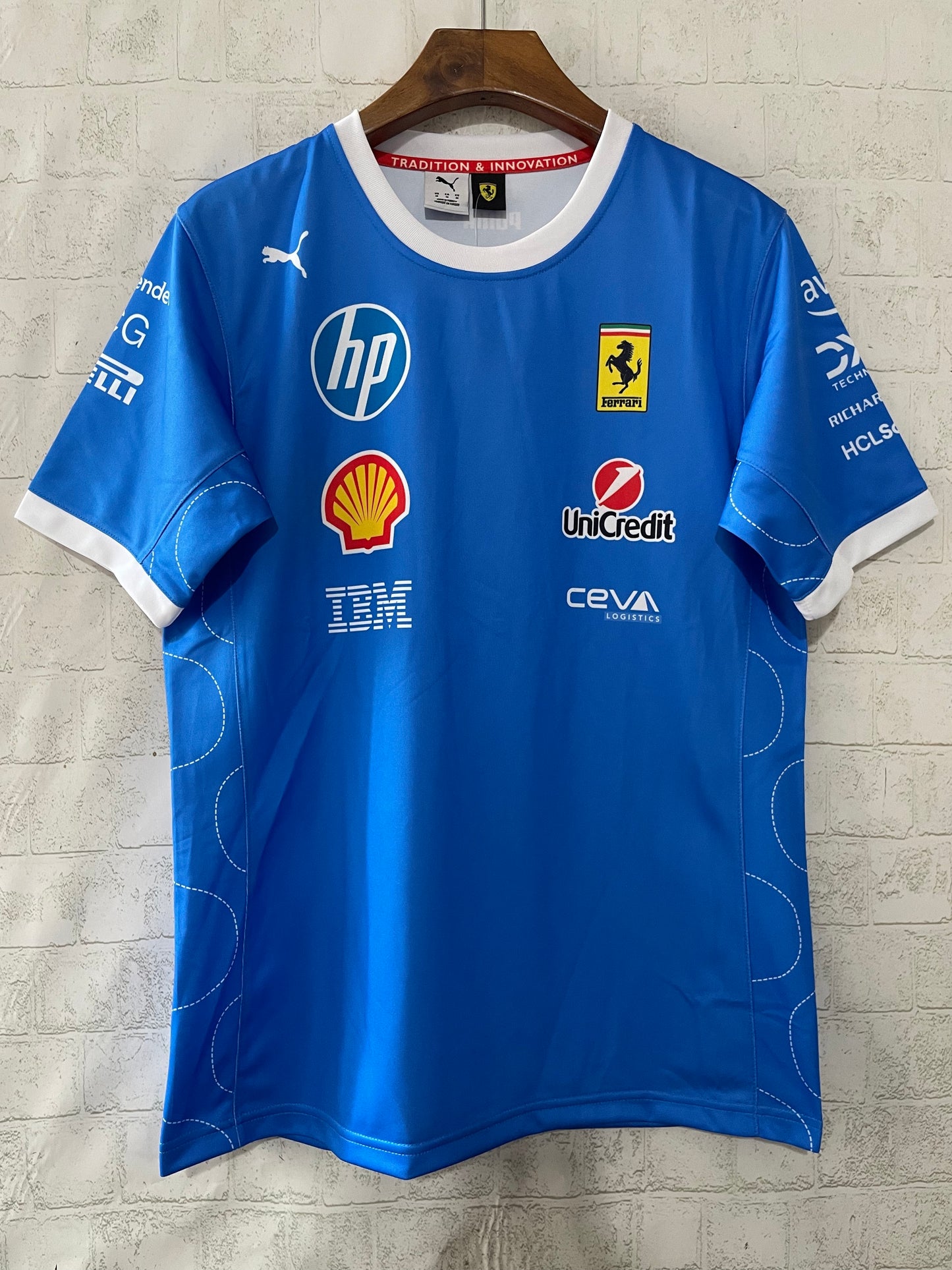 CAMISETA SCUDERIA FERRARI EDIÇÃO MONZA 2025