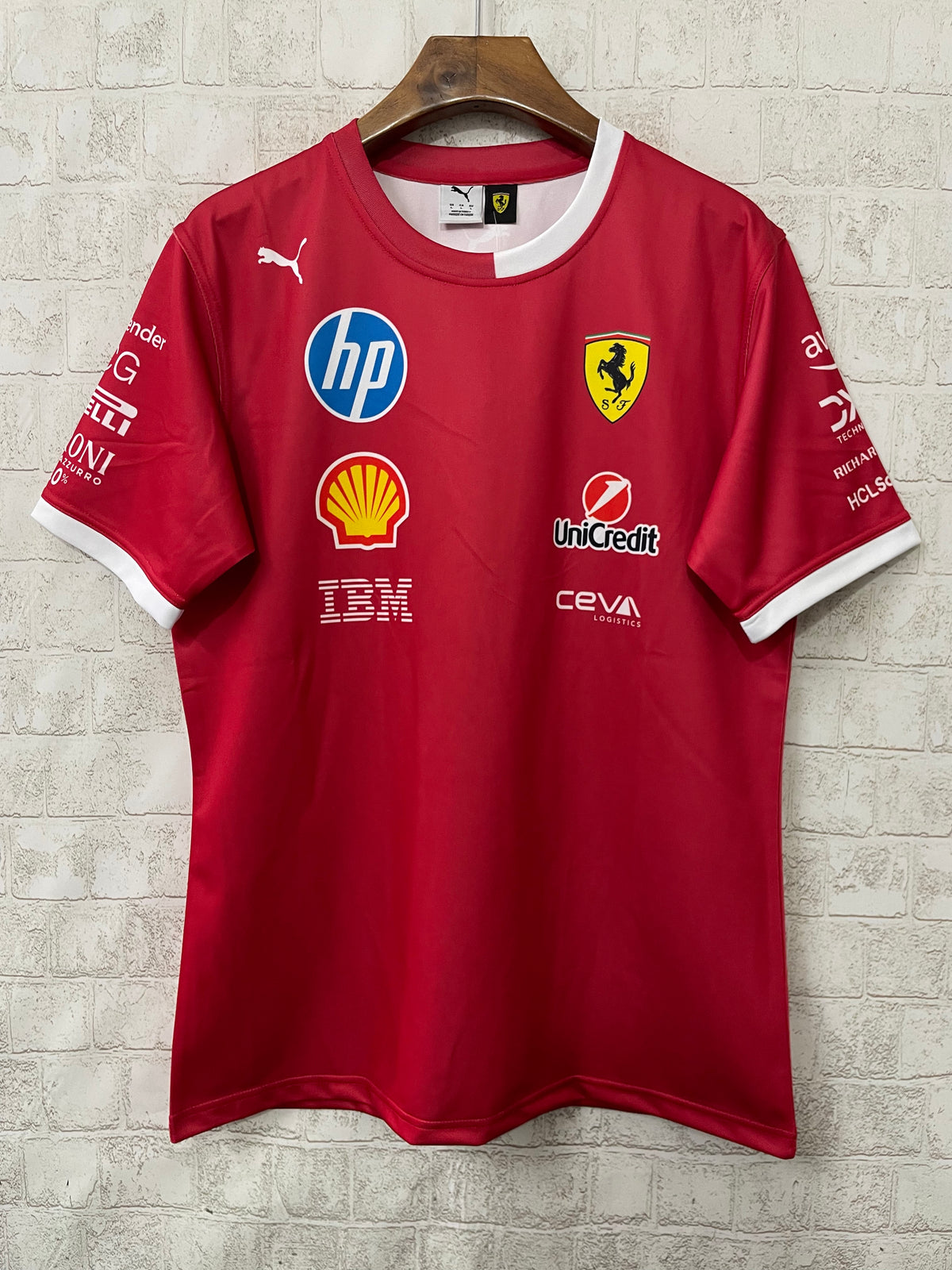 CAMISETA STREET SCUDERIA FERRARI TEAM  2025